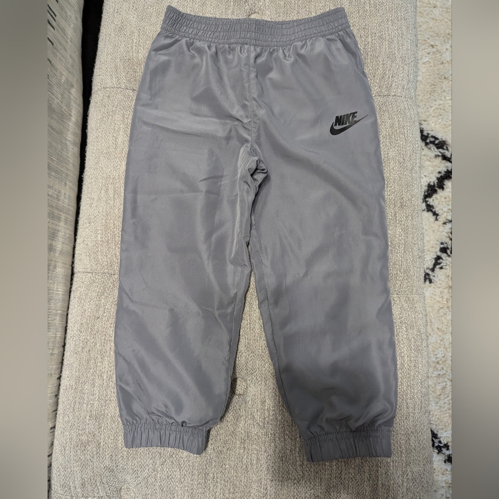 3t boys Nike gray joggers